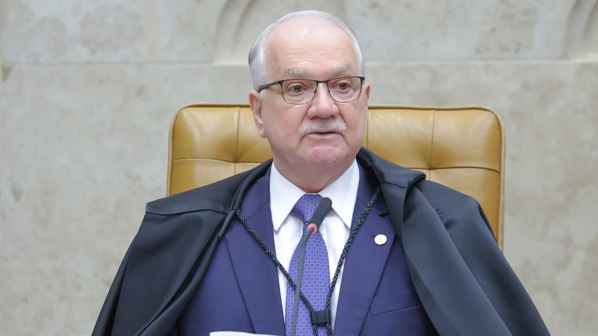 Fachin reconhece crise de mensagens entre Moraes e Vorcaro